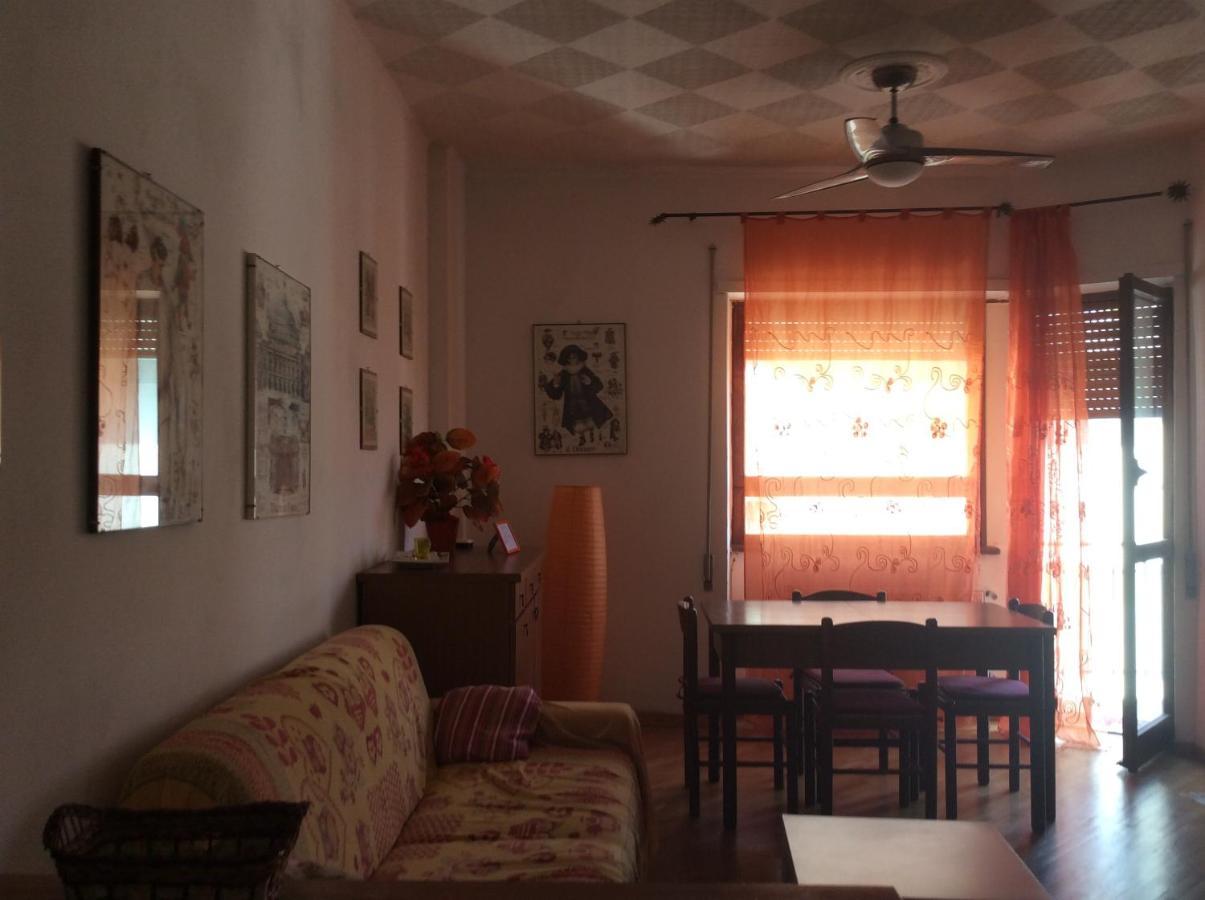 شقة Casa Daniele ليدو دي أوستيا المظهر الخارجي الصورة