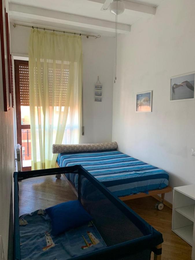 شقة Casa Daniele ليدو دي أوستيا المظهر الخارجي الصورة