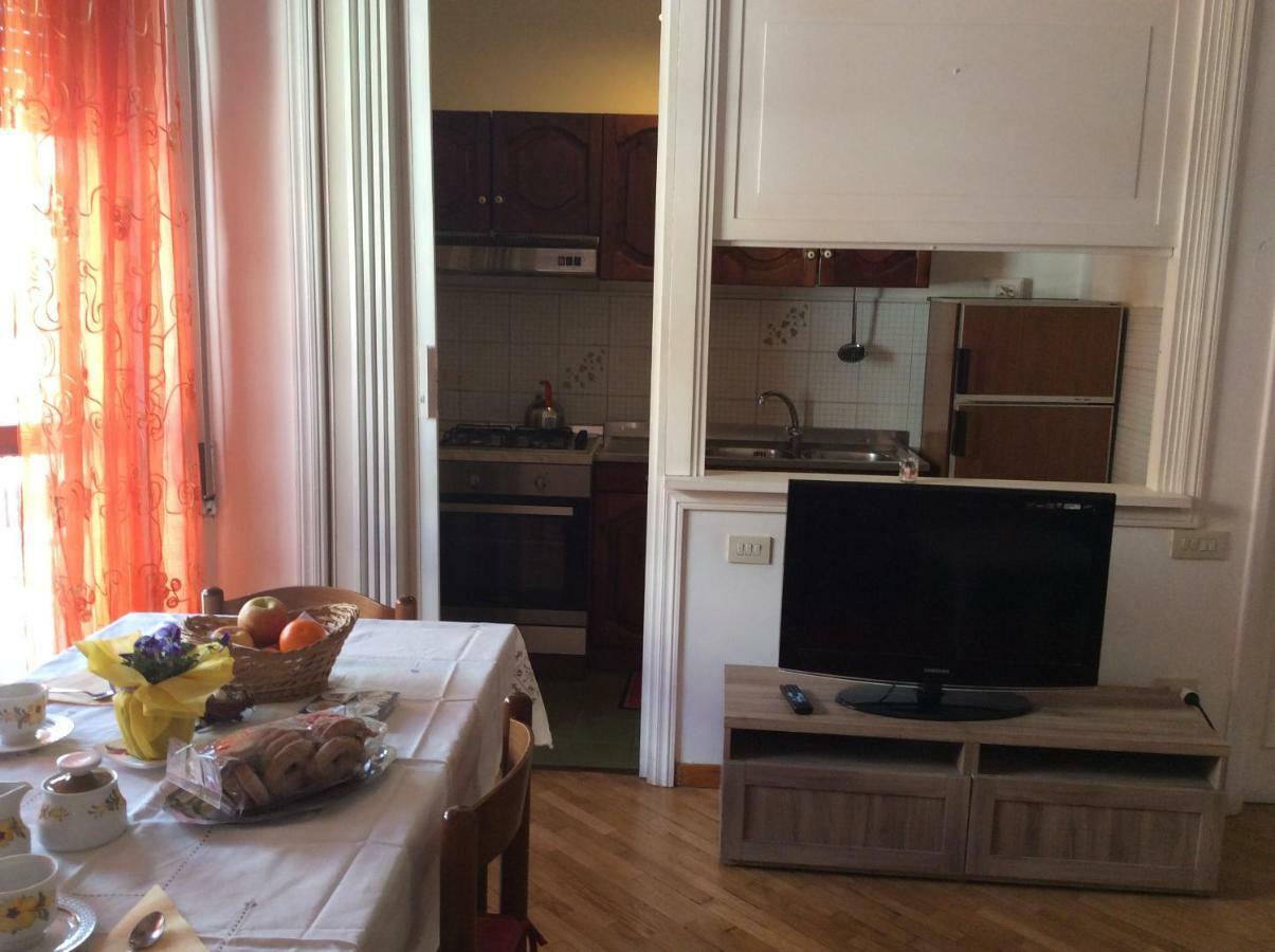 شقة Casa Daniele ليدو دي أوستيا المظهر الخارجي الصورة