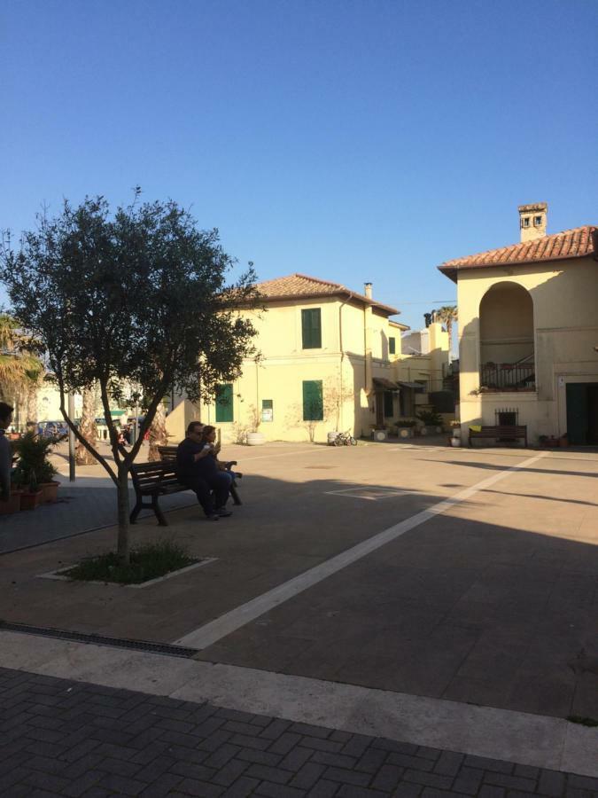 شقة Casa Daniele ليدو دي أوستيا المظهر الخارجي الصورة