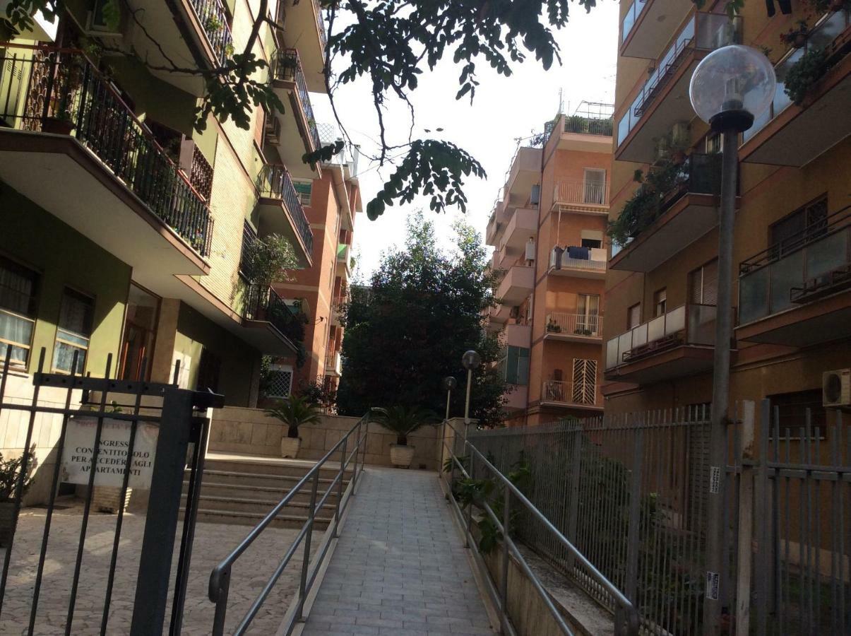شقة Casa Daniele ليدو دي أوستيا المظهر الخارجي الصورة